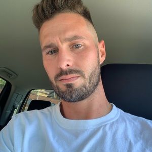 Meet your Posher, Jeffrey